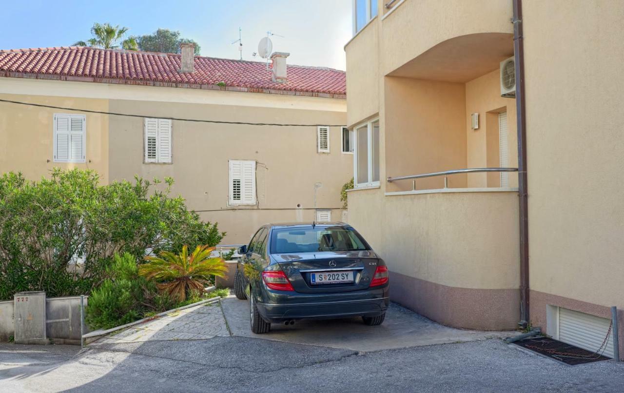 Apartman Magdalena Galileo Plaza Makarska Eksteriør billede